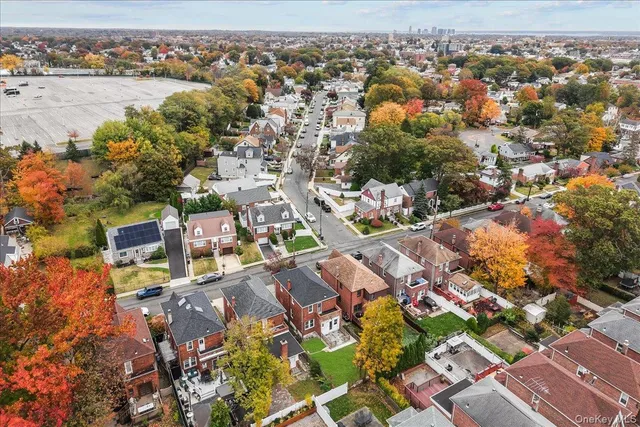 $699,999 | 128 Kimball Terrace, Yonkers, NY 10704