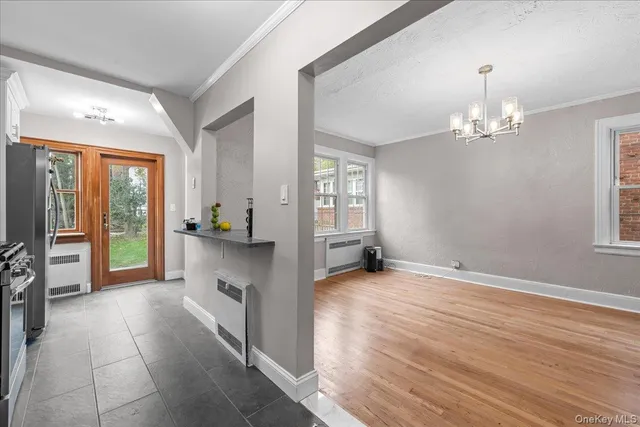 $699,999 | 128 Kimball Terrace, Yonkers, NY 10704