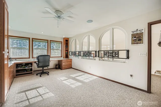 $900,000 | 30310 24th Avenue South, Roy, WA 98580