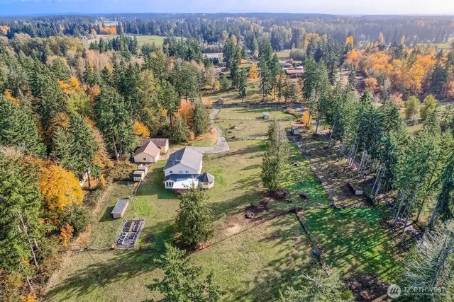 $900,000 | 30310 24th Avenue South, Roy, WA 98580