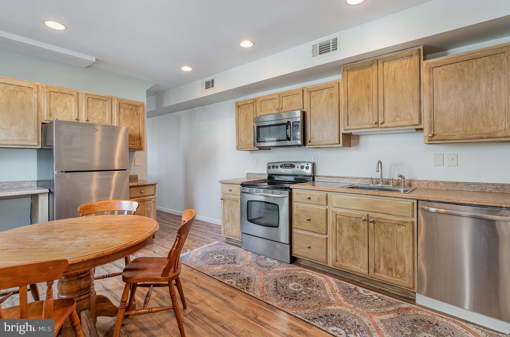 206 Linden Road Hershey, PA 17033 - Photo 3 of 42 Kitchen