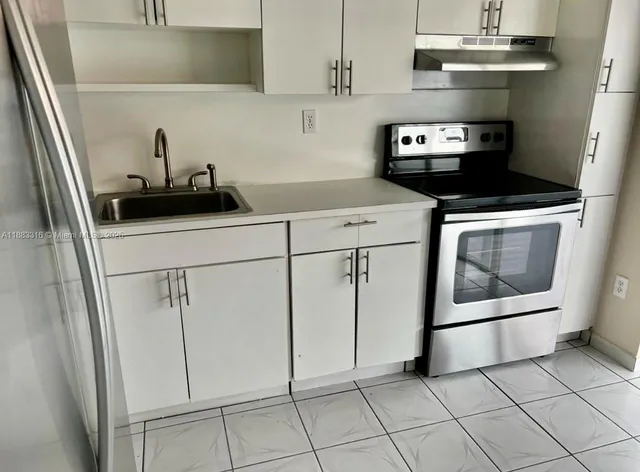 $3,200 | 7211 West 24th Avenue, Unit 2224, Hialeah, FL 33016