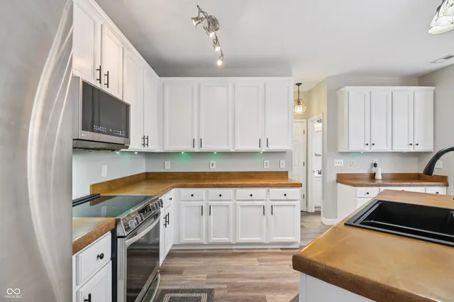 $605,000 | 5790 Annandale Drive, Carmel, IN 46033