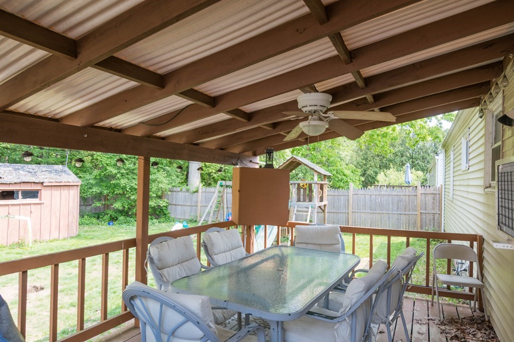 65 Hanson Drive Springfield, MA 01128 - Photo 24 of 27 Gallery Image 24