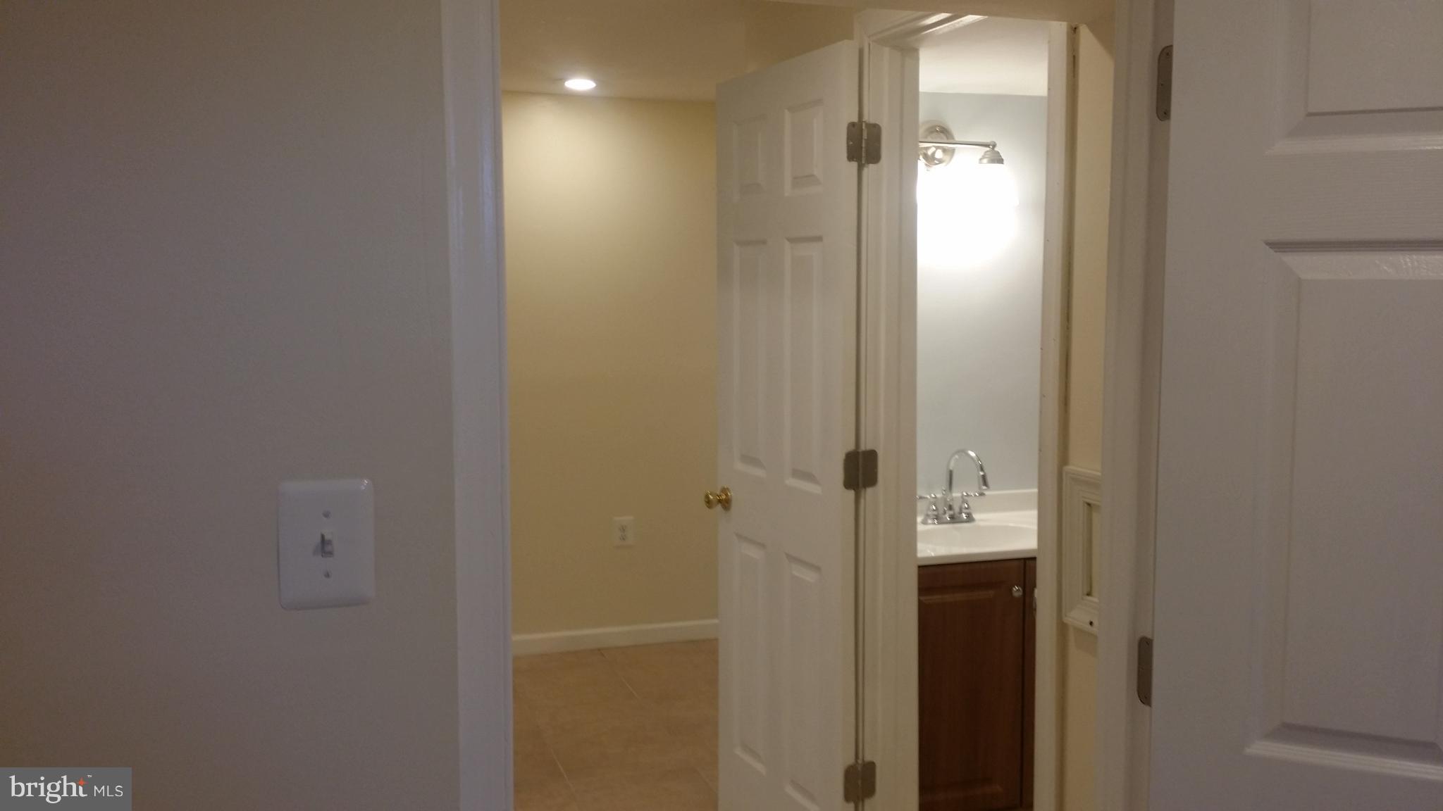 6707 Stanton Road Hyattsville, MD 20784 - Photo 21 of 27 Bedroom