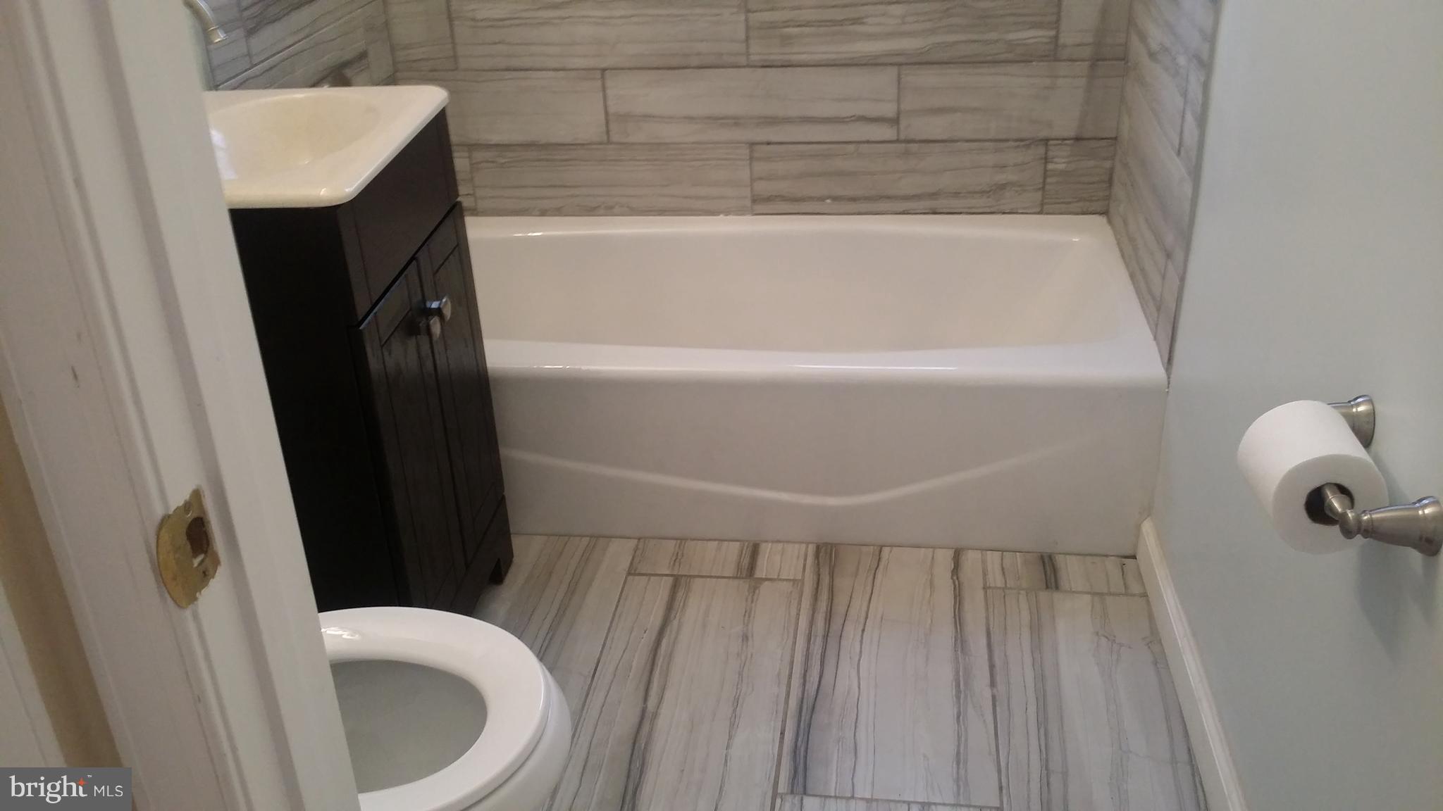 6707 Stanton Road Hyattsville, MD 20784 - Photo 6 of 27 Bath