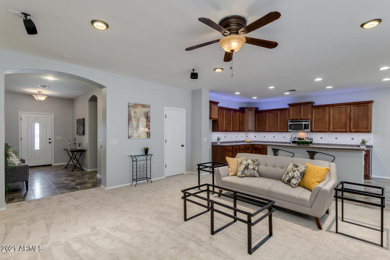 2714 East Rakestraw Lane Gilbert, AZ 85298 - Photo 17 of 42 06-Rakestraw