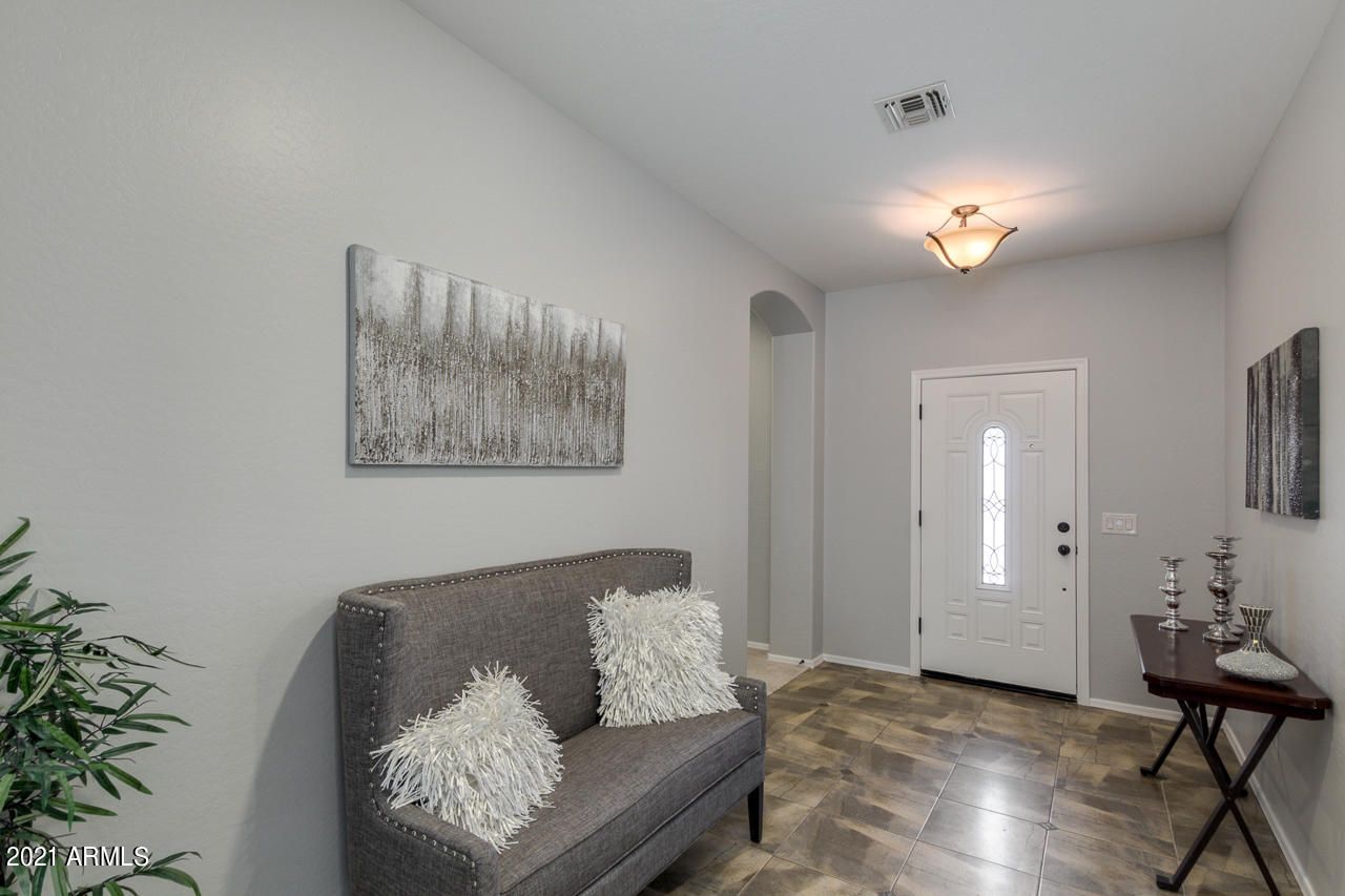 2714 East Rakestraw Lane Gilbert, AZ 85298 - Photo 19 of 42 04-Rakestraw