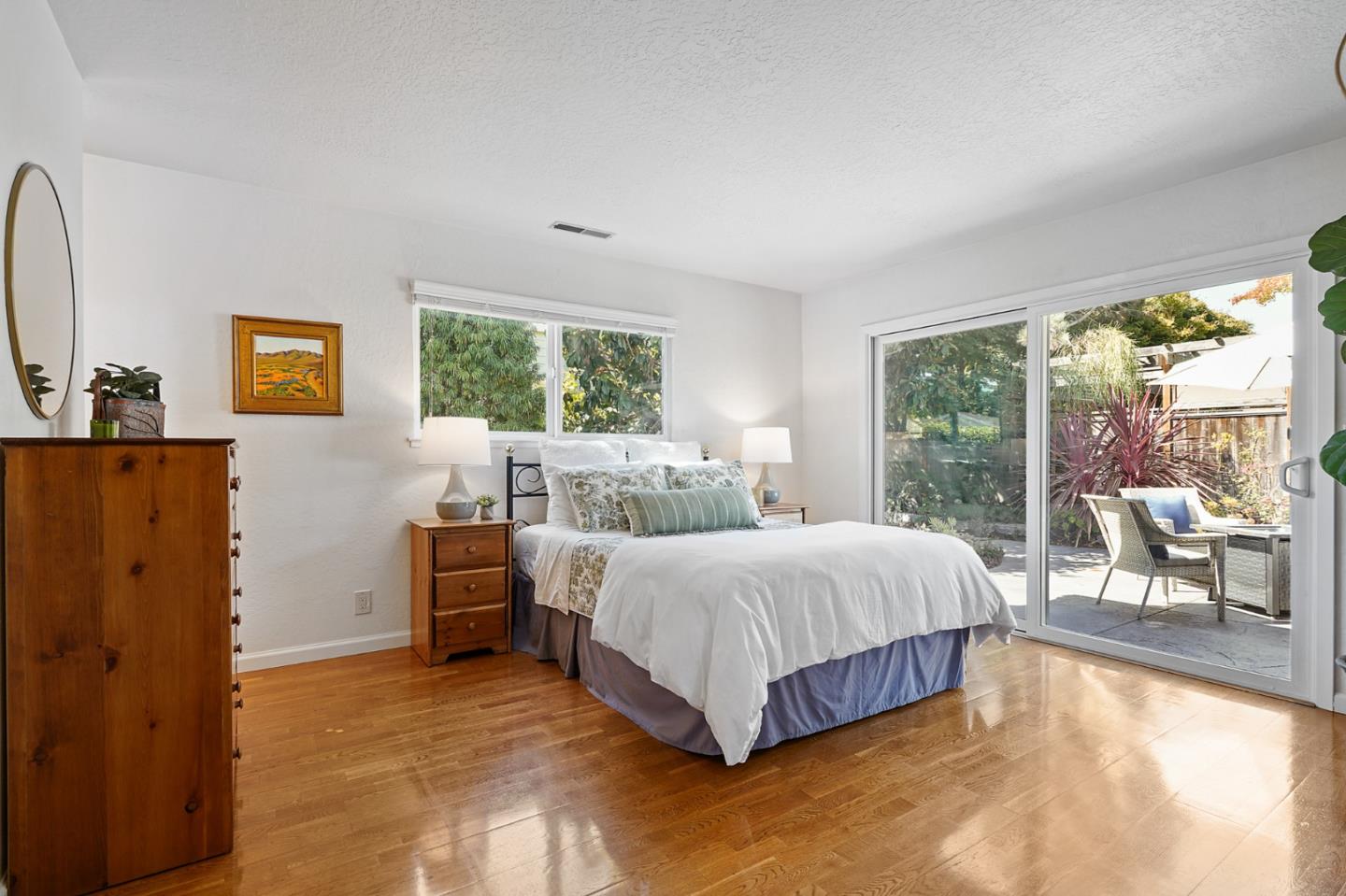 4480 Merlin Way Soquel, CA 95073 - Photo 16 of 34 Gallery Image 16