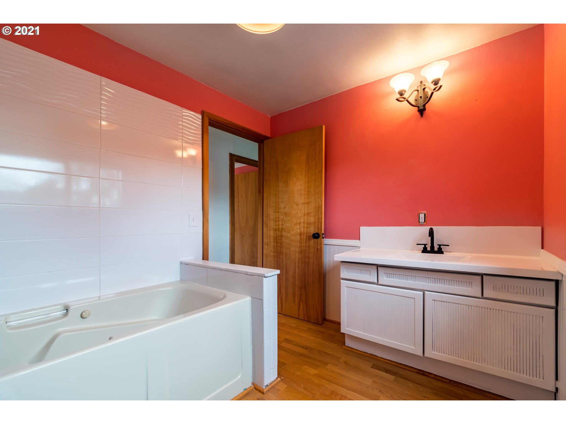 348 G Street Springfield, OR 97477 - Photo 31 of 32 Gallery Image 31