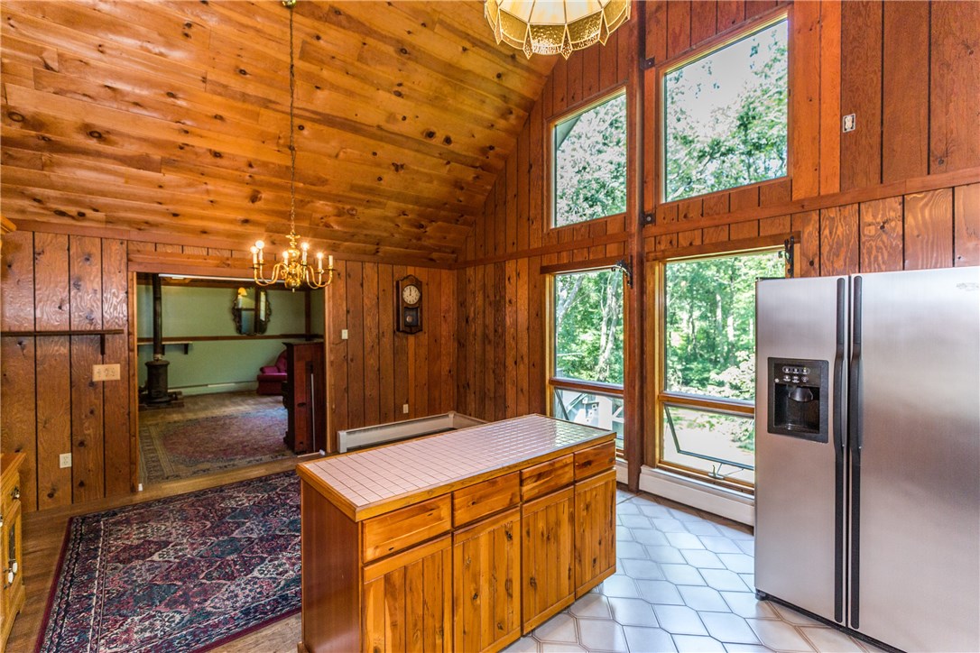 255 Gardner Road Exeter, RI 02822 - Photo 11 of 40 Kitchen