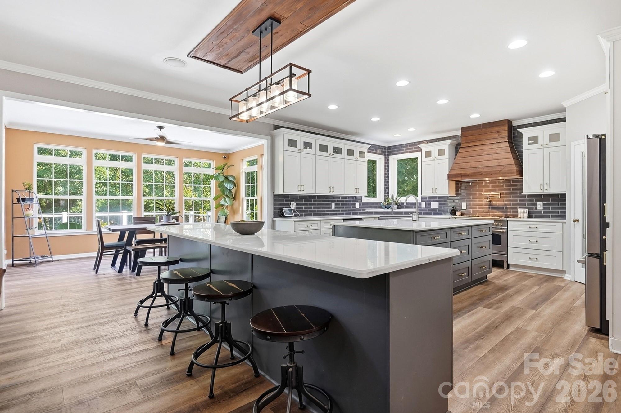 638 Reliance Court Tega Cay, SC 29708 - Photo 4 of 40 Gallery Image 4