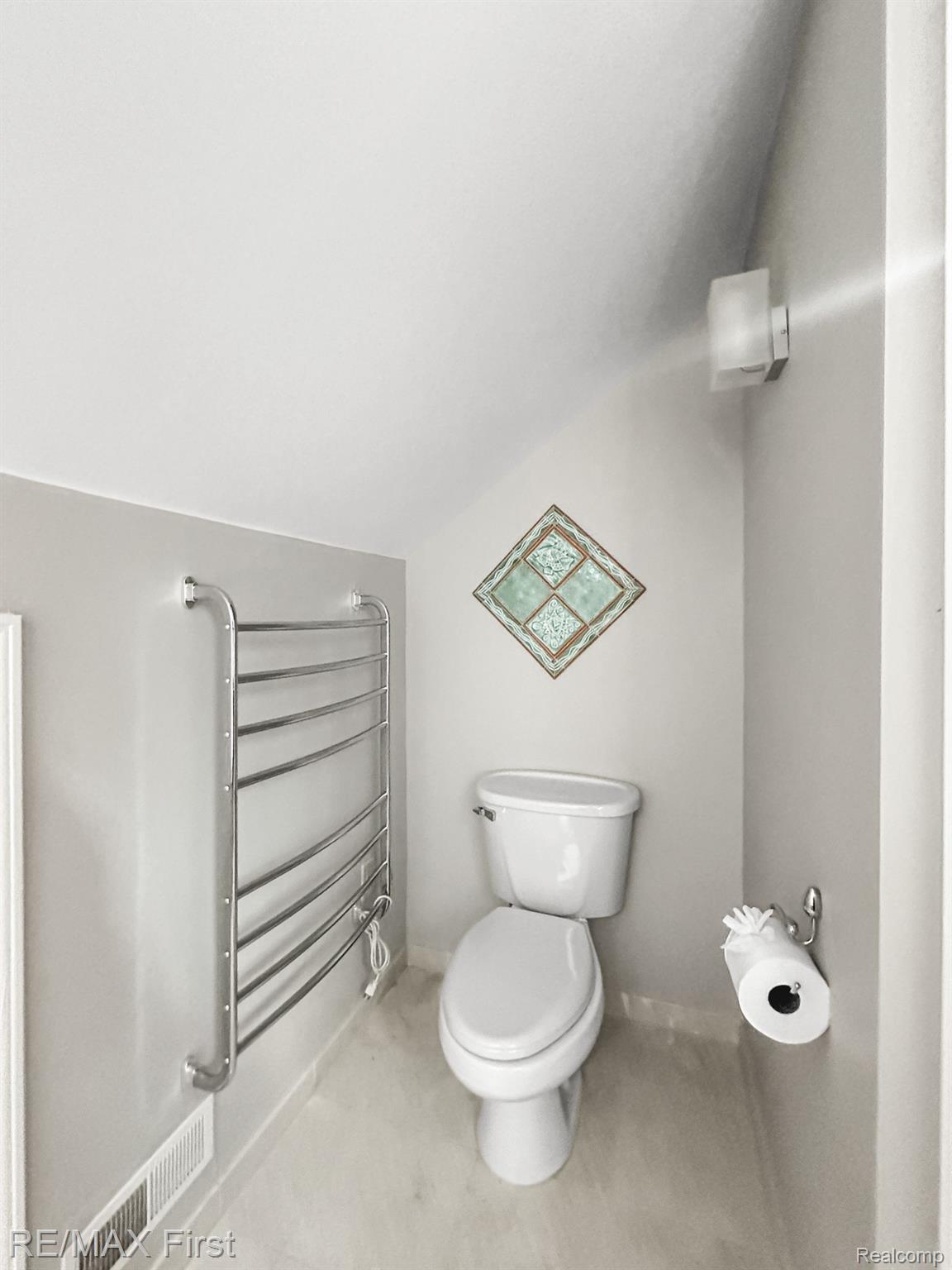 2268 Harvard Road Berkley, MI 48072 - Photo 37 of 44 Gallery Image 37
