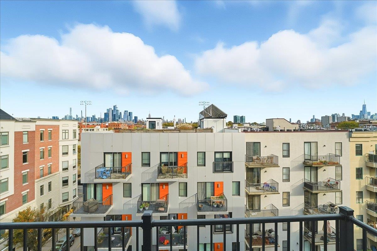921 Madison Street, Unit 605 Hoboken, NJ 07030 - Photo 30 of 35