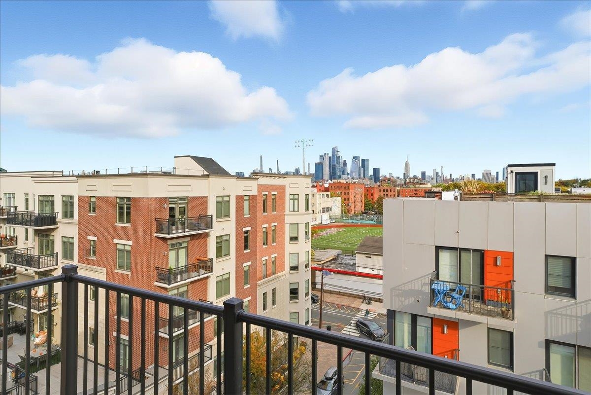 921 Madison Street, Unit 605 Hoboken, NJ 07030 - Photo 32 of 35