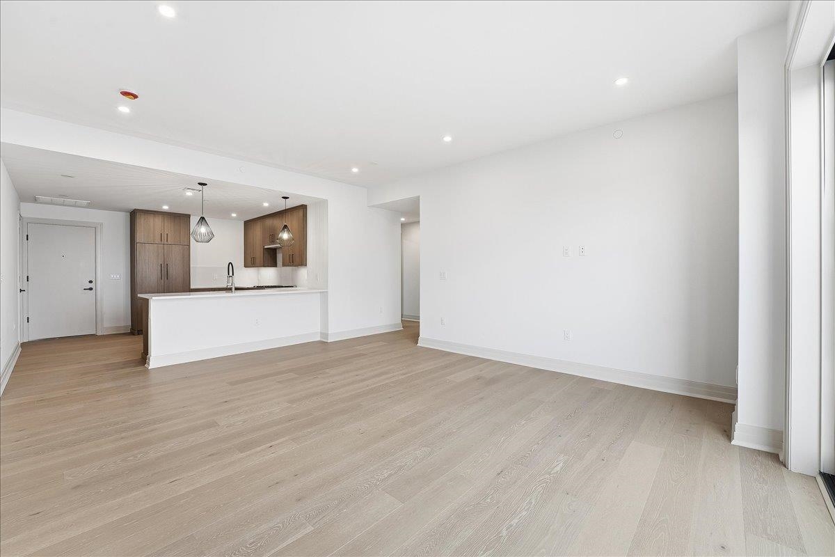 921 Madison Street, Unit 605 Hoboken, NJ 07030 - Photo 7 of 35