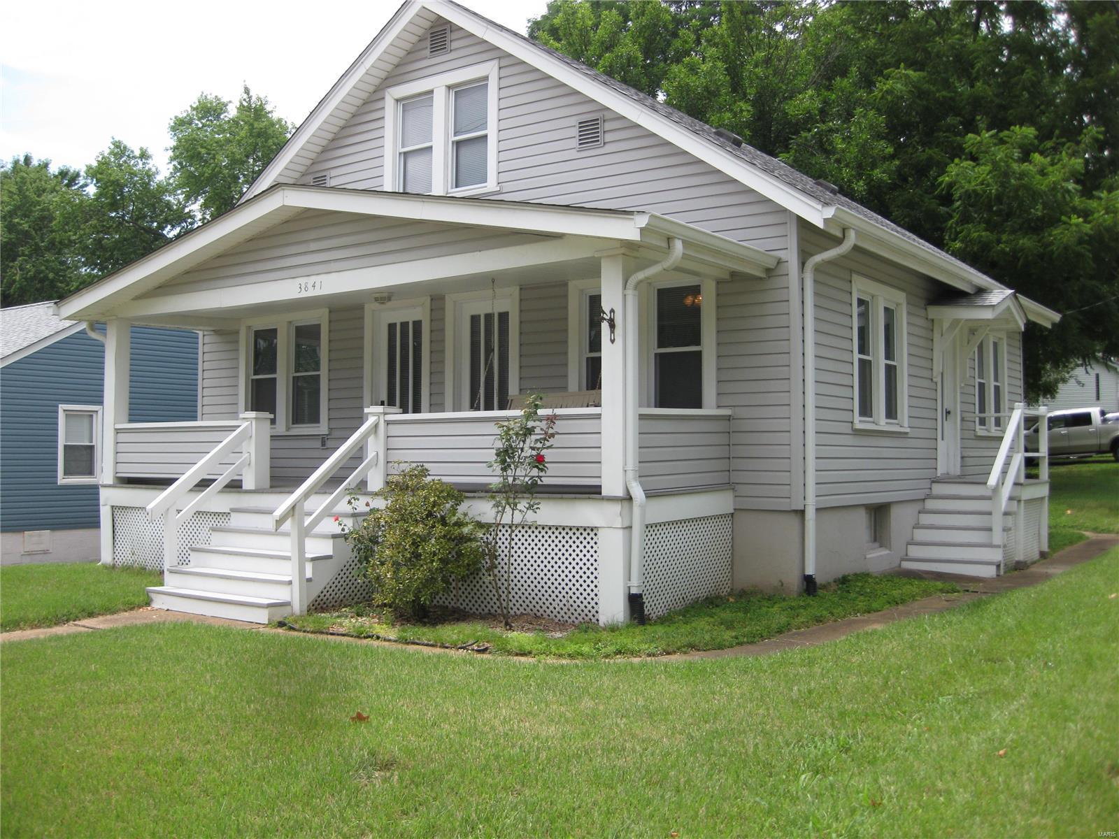3841 Fee Fee Road Bridgeton, MO 63044 - Photo 2 of 16 Gallery Image 2