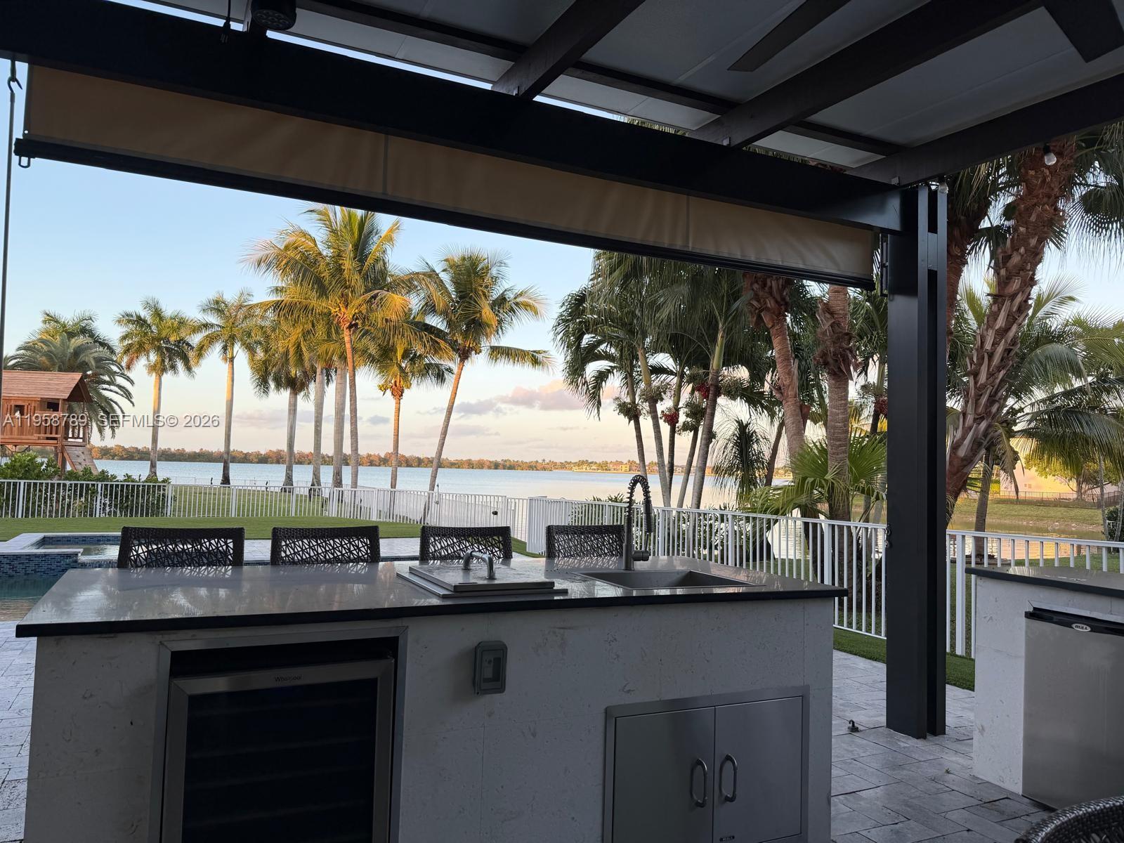 5455 Southwest 191st Terrace Miramar, FL 33029 - Photo 15 of 54