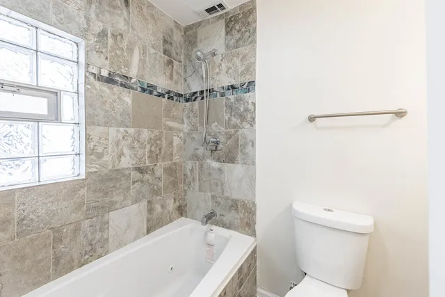 $1,500 | 420 North Lockwood Avenue, Unit 2, Chicago, IL 60644