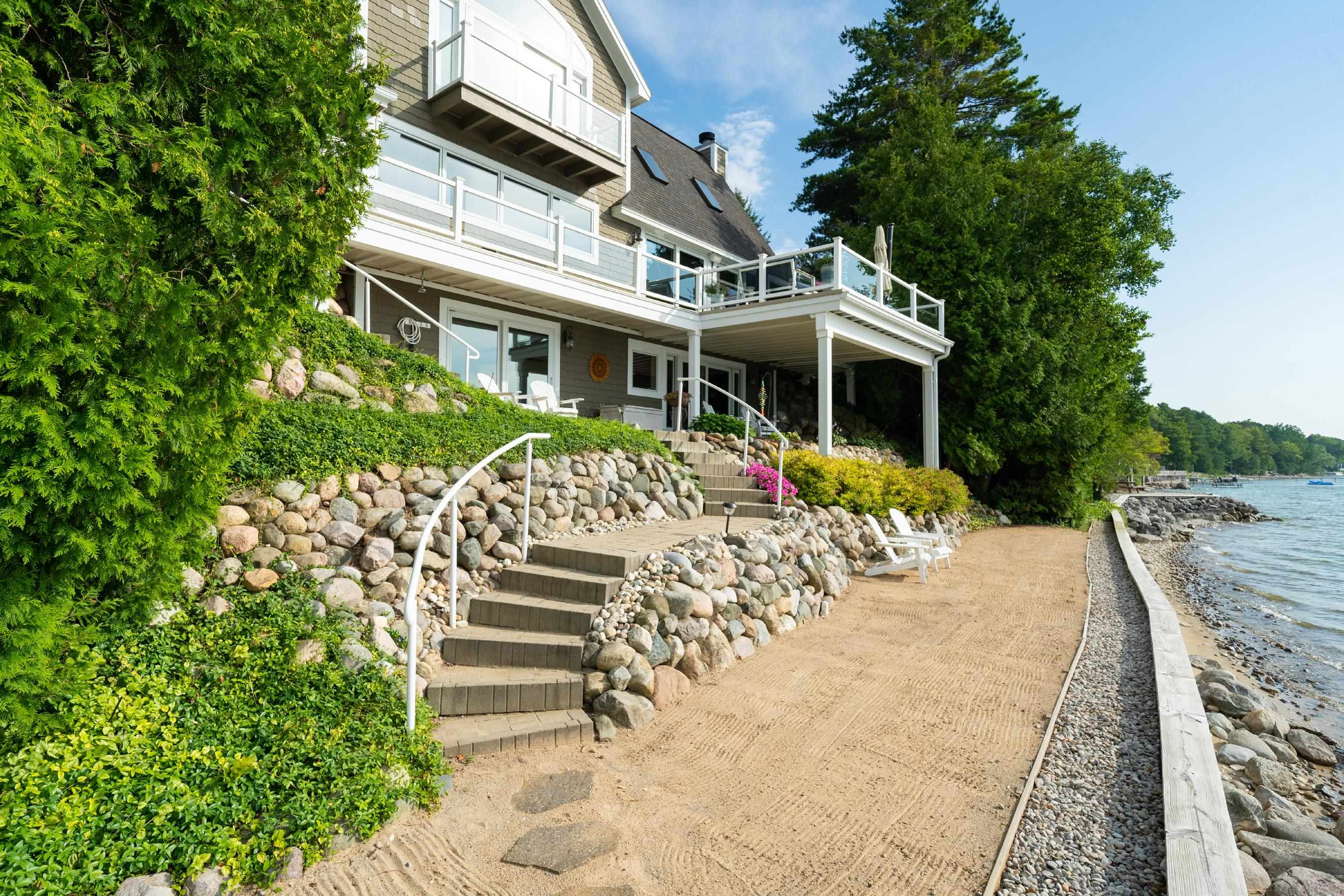 400 South Stony Point Road Suttons Bay, MI 49682 - Photo 3 of 56