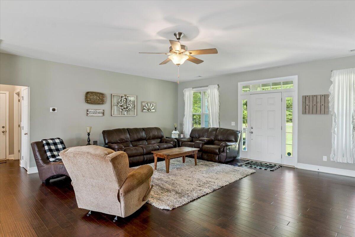 1609 Rock House Road Greenwood, SC 29646 - Photo 11 of 37 11-Family Room
