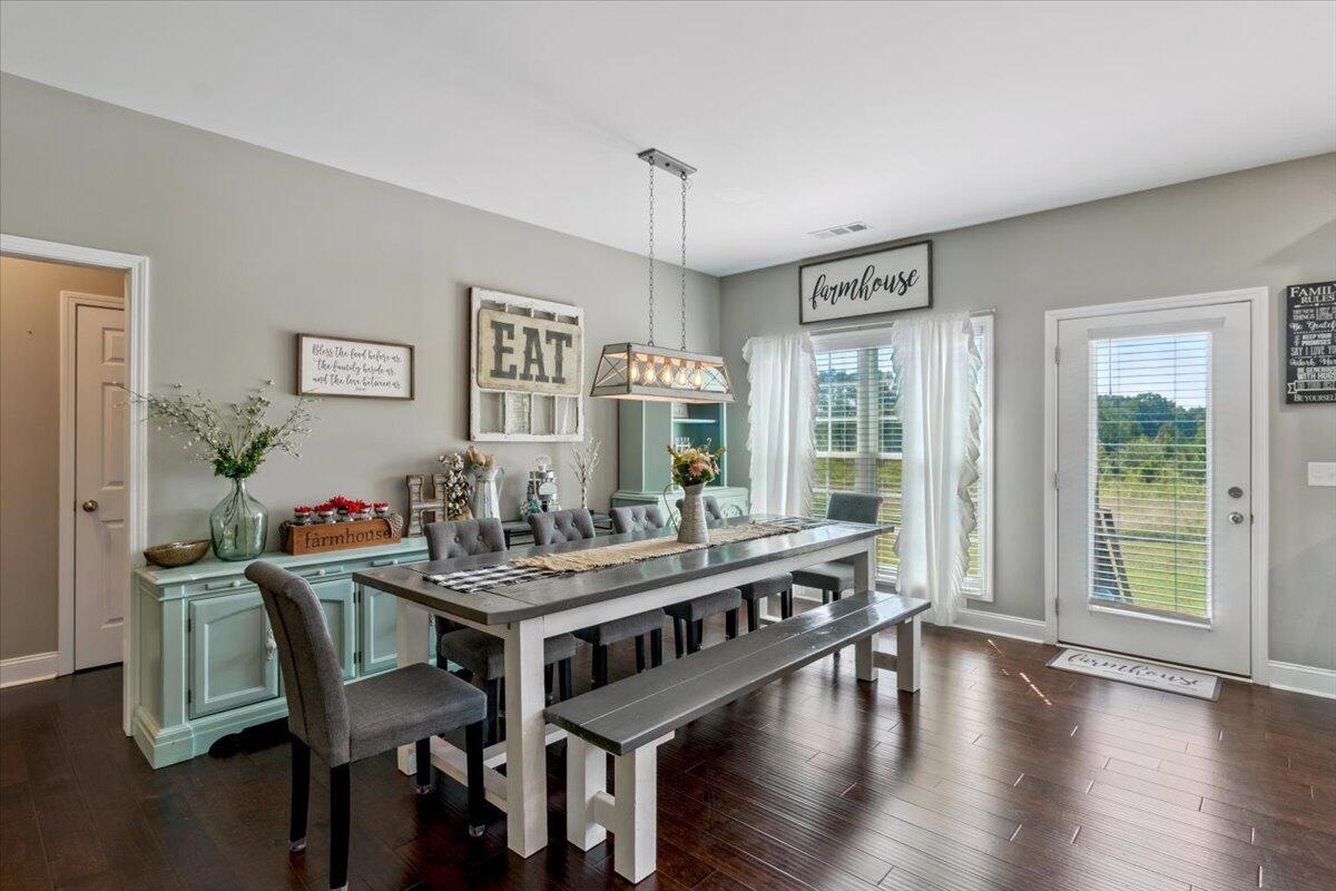 1609 Rock House Road Greenwood, SC 29646 - Photo 17 of 37 17-Dining Area