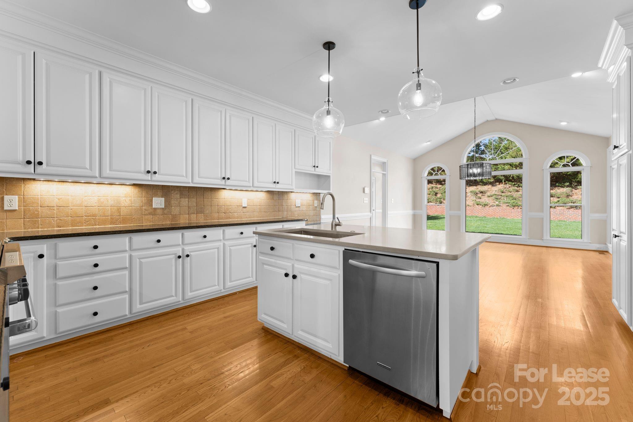 2134 Glade Hill Road Charlotte, NC 28270 - Photo 6 of 48