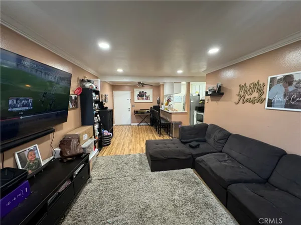 $349,000 | 550 West Regent Street, Unit 342, Inglewood, CA 90301