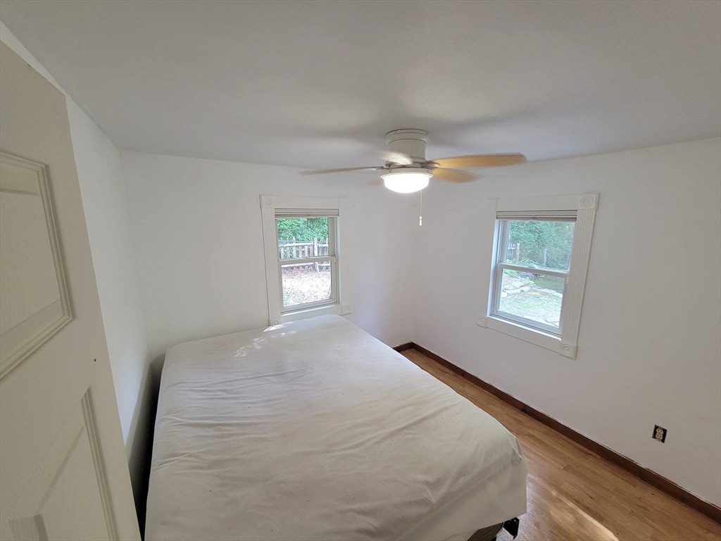 637 Wareham Road Plymouth, MA 02360 - Photo 10 of 17 Gallery Image 10