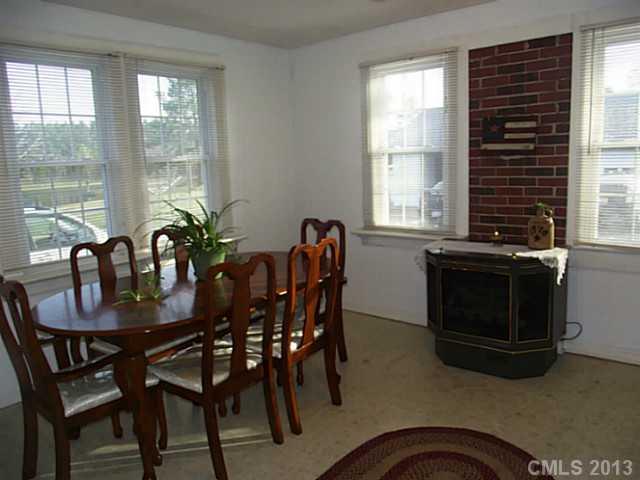 6500 Barrier Store Road Mount Pleasant, NC 28124 - Photo 5 of 16 Gallery Image 5