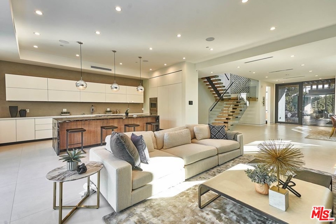 6509 Colgate Avenue Los Angeles, CA 90048 - Photo 14 of 15