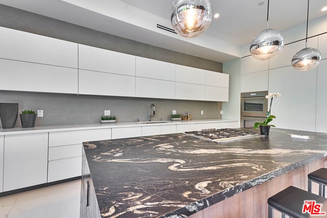 6509 Colgate Avenue Los Angeles, CA 90048 - Photo 15 of 15