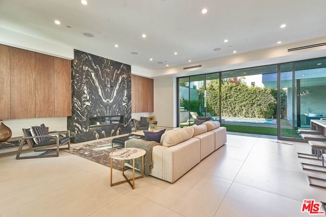 6509 Colgate Avenue Los Angeles, CA 90048 - Photo 9 of 15