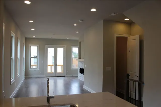 $3,600 | 4761 Roswell Road, Atlanta, GA 30342