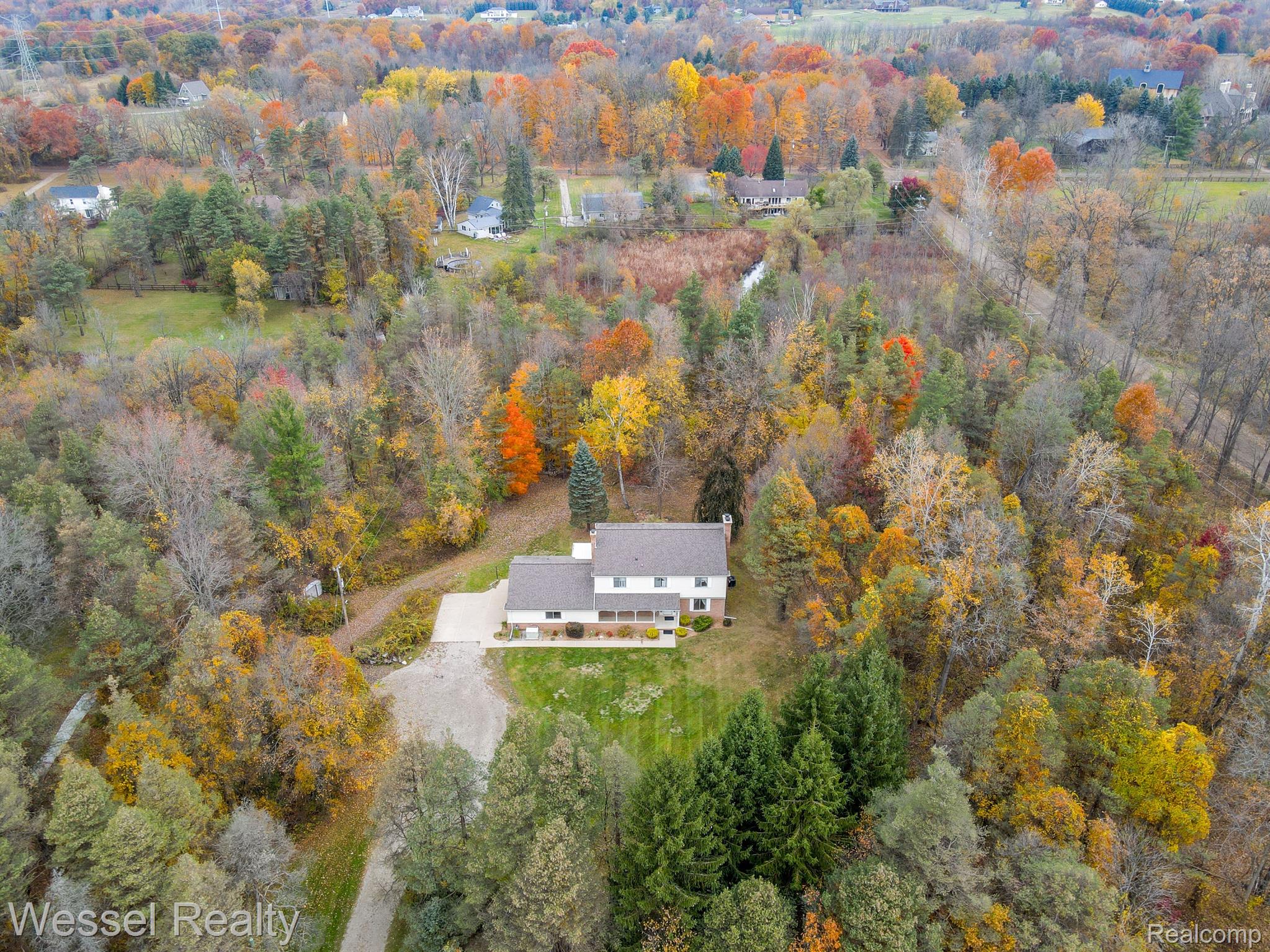 855 Townsend Road Leonard, MI 48367 - Photo 3 of 39 Gallery Image 3