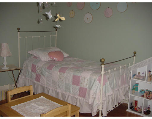 1 Laconia Road Worcester, MA 01609 - Photo 19 of 25 Gallery Image 19