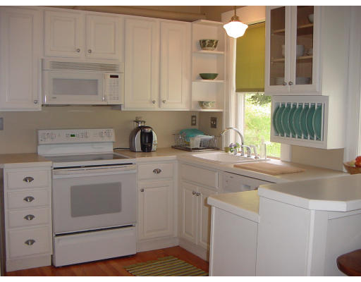 1 Laconia Road Worcester, MA 01609 - Photo 3 of 25 Gallery Image 3
