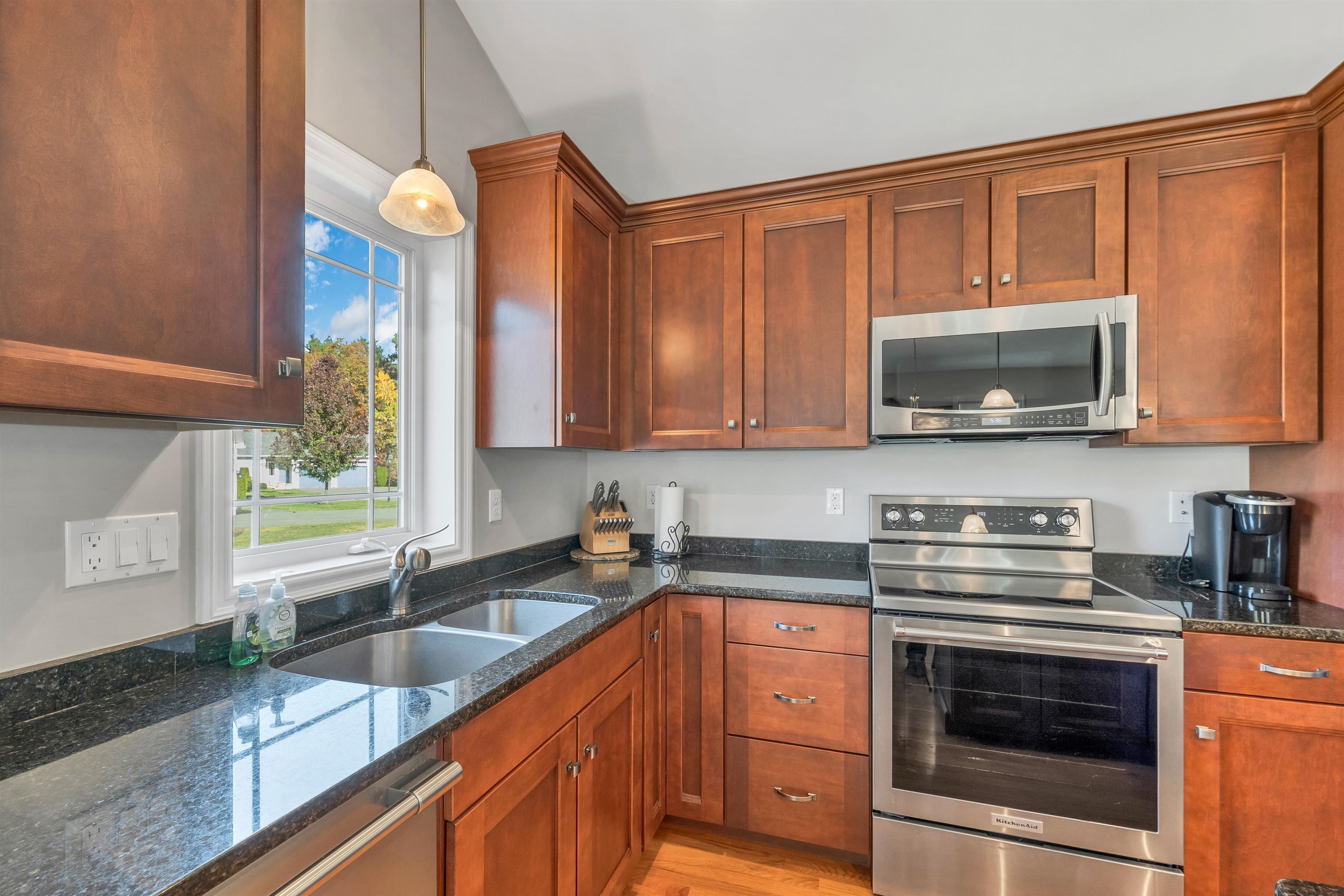 7 Evergreen Way Windham, NH 03087 - Photo 25 of 56