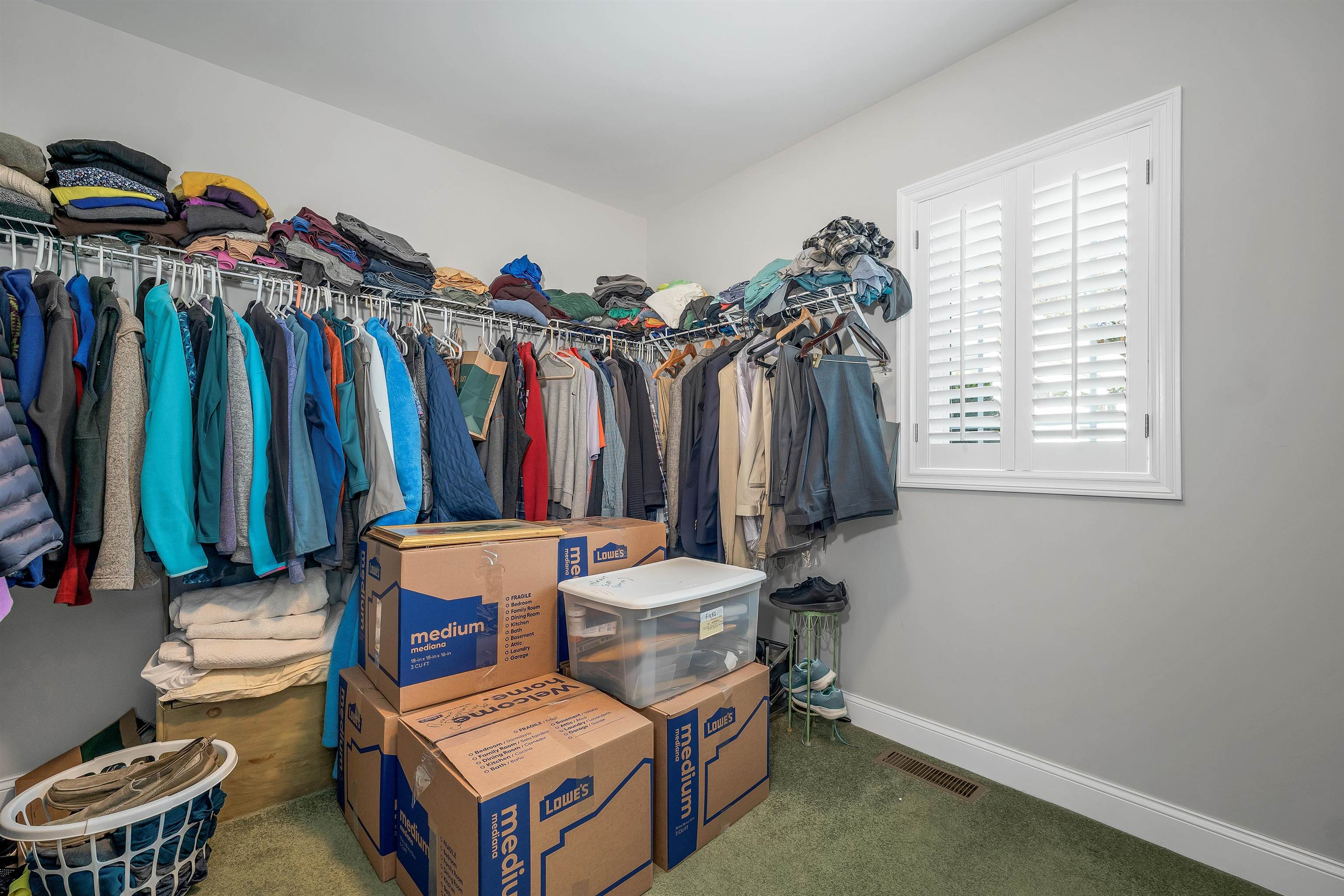 7 Evergreen Way Windham, NH 03087 - Photo 32 of 56