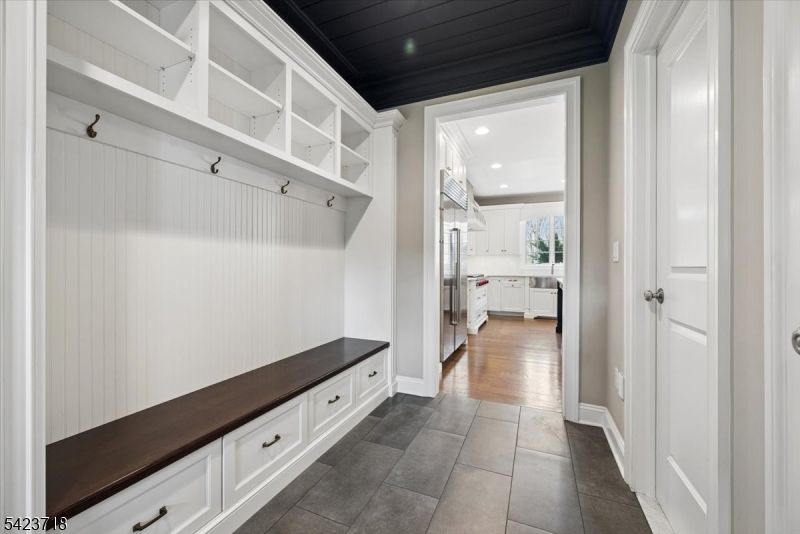 17 Countryside Lane Warren, NJ 07059 - Photo 29 of 47