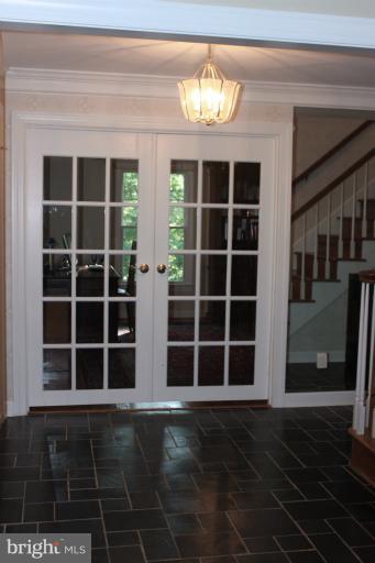 181 McGuire Road Winchester, VA 22603 - Photo 7 of 30 Interior (General)