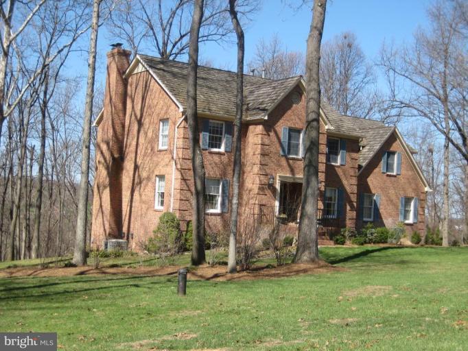 181 McGuire Road Winchester, VA 22603 - Photo 10 of 30 Exterior (Main)
