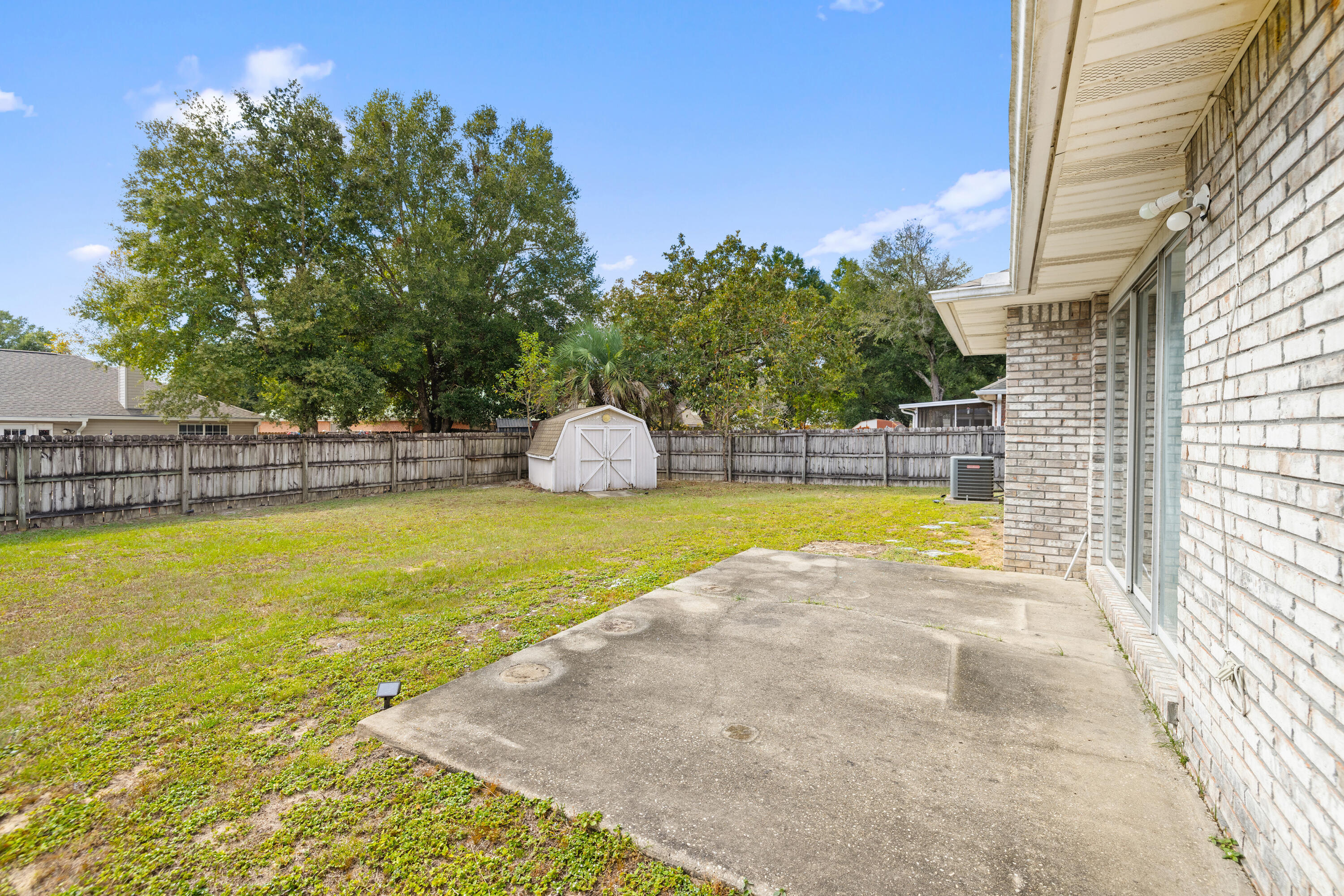 505 Risen Star Drive Crestview, FL 32539 - Photo 14 of 48 14
