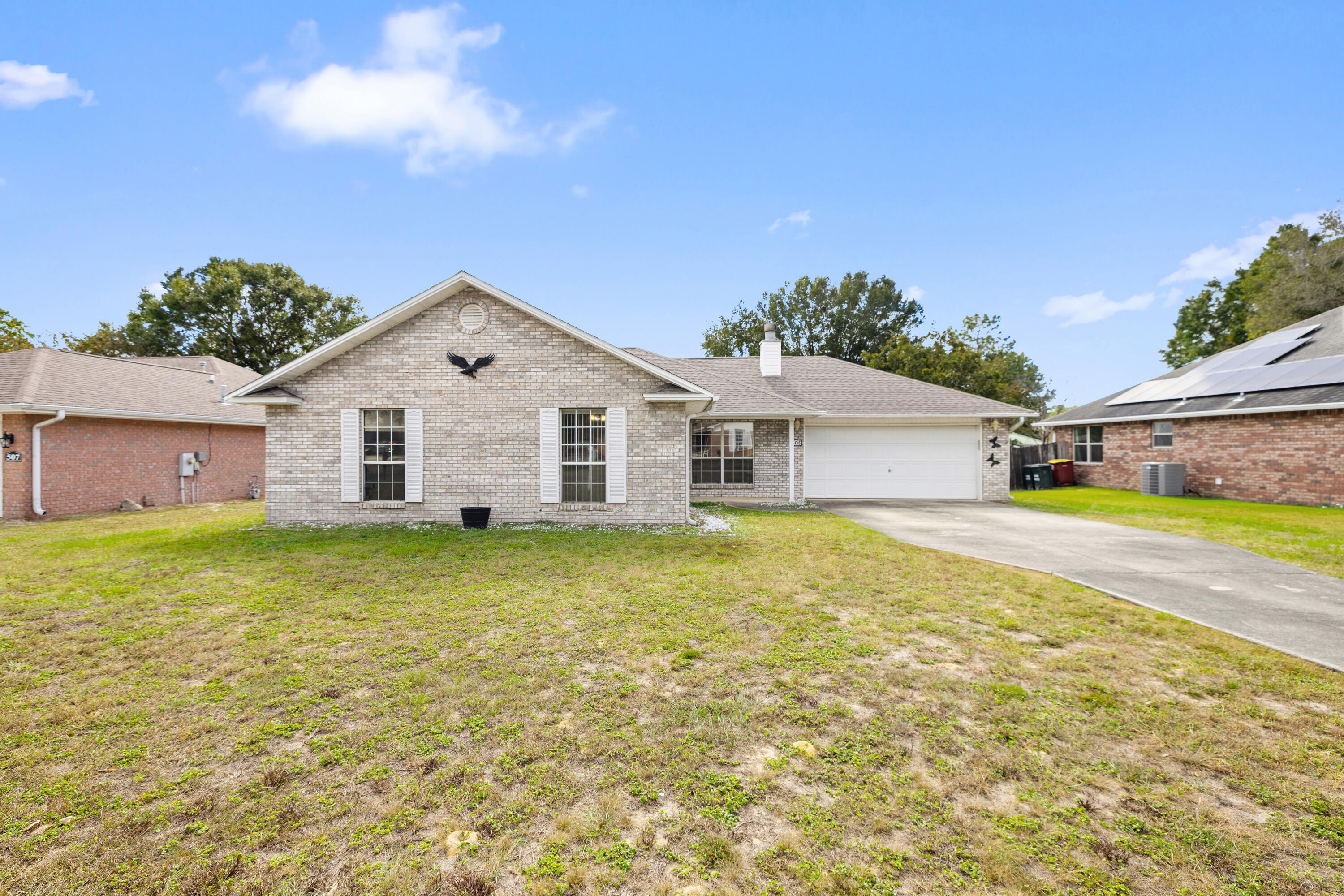 505 Risen Star Drive Crestview, FL 32539 - Photo 4 of 48 04