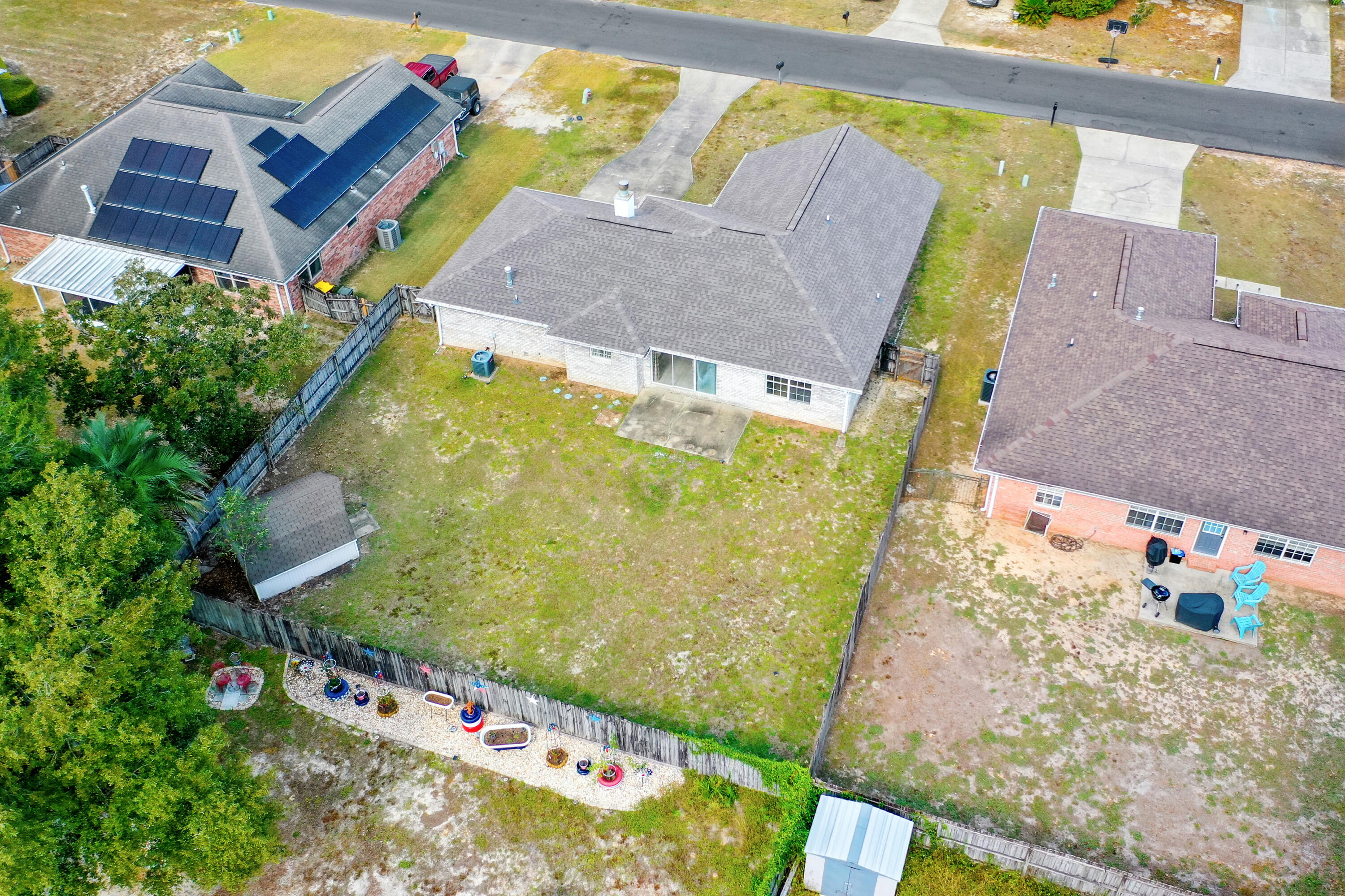 505 Risen Star Drive Crestview, FL 32539 - Photo 9 of 48 09