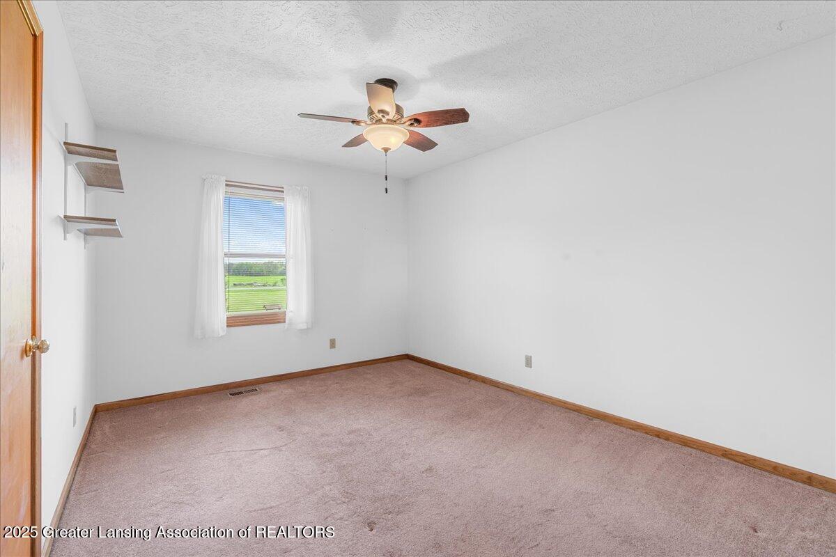 5556 West Barnes Road Eaton Rapids, MI 48827 - Photo 25 of 39 25-Media Jett - 30