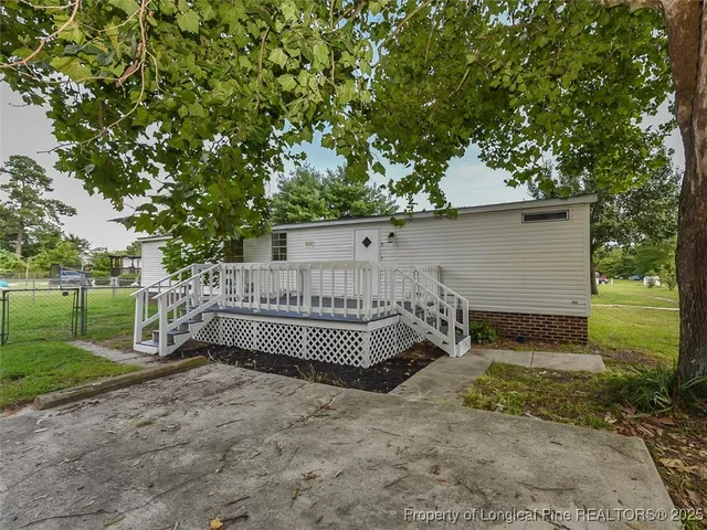 $200,000 | 5524 Gilcrest Sands Drive, Hope Mills, NC 28348