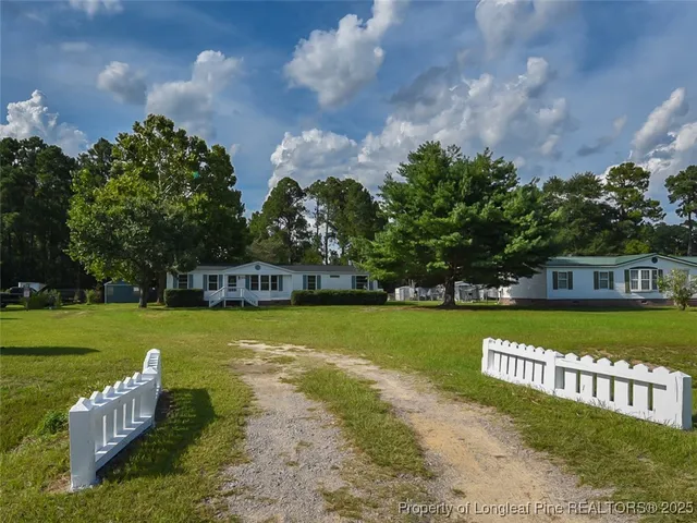 $200,000 | 5524 Gilcrest Sands Drive, Hope Mills, NC 28348