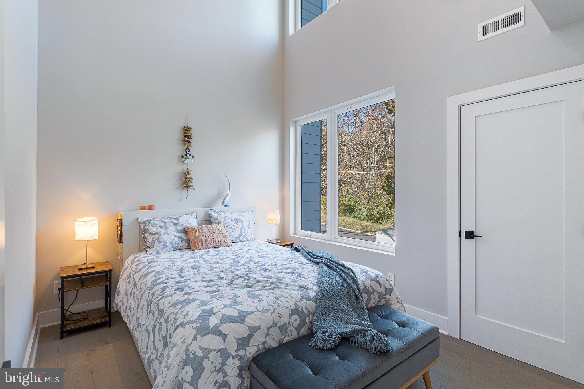 2209 M Street Northeast, Unit 6 Washington, DC 20002 - Photo 17 of 26 Gallery Image 17