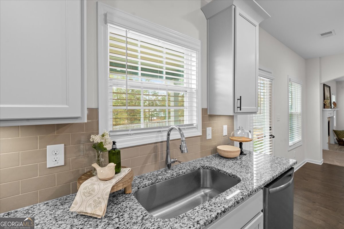 126 West River Cane Run Perry, GA 31069 - Photo 12 of 36